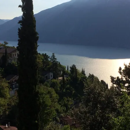 Romantica Apartment Limone sul Garda